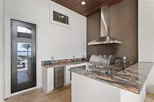 732 Shore Dr E, Oldsmar, FL 34677 - Photo 51