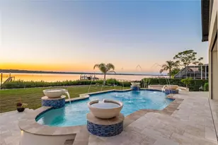 732 Shore Dr E, Oldsmar, FL 34677 - Photo 11