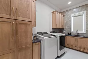 732 Shore Dr E, Oldsmar, FL 34677 - Photo 59