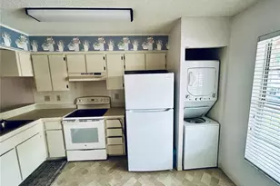 4826 Myrtle Oak Dr, New Port Richey, FL 34653 - Photo 9