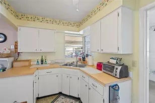 6634 Pinehurst Dr, Spring Hill, FL 34606 - Photo 13