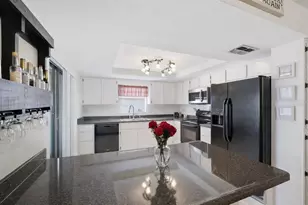 8164 Pagoda Dr, Spring Hill, FL 34606 - Photo 15