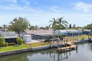 1024 Spindle Palm Way, Apollo Beach, FL 33572 - Photo 13