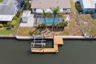 1024 Spindle Palm Way, Apollo Beach, FL 33572 - Photo 27