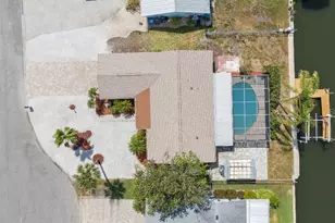 1024 Spindle Palm Way, Apollo Beach, FL 33572 - Photo 33