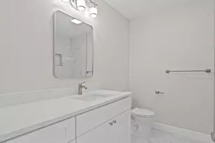 1024 Spindle Palm Way, Apollo Beach, FL 33572 - Photo 15