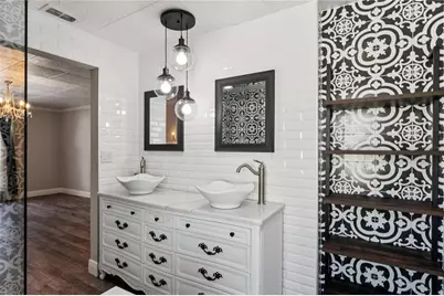 581 Longwood Court, Oldsmar, FL 34677 - Photo 17