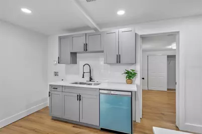 1708 Preston Street S, Saint Petersburg, FL 33712 - Photo 7