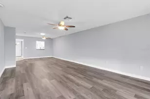 8221 Sulky Ct, Port Richey, FL 34668 - Photo 5