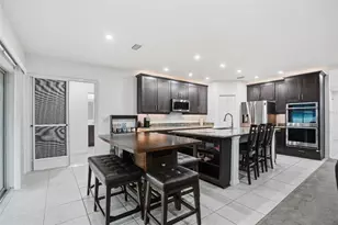 13286 Pendleton St, Spring Hill, FL 34609 - Photo 5