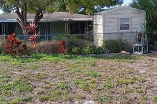 10029 Brandywine Ave, Port Richey, FL 34668 - Photo 9