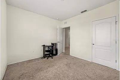 3180 Country Club Circle, Winter Haven, FL 33881 - Photo 11