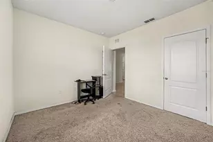 3180 Country Club Cir, Winter Haven, FL 33881 - Photo 11