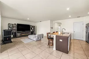 3180 Country Club Cir, Winter Haven, FL 33881 - Photo 5