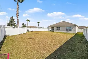 3180 Country Club Cir, Winter Haven, FL 33881 - Photo 15