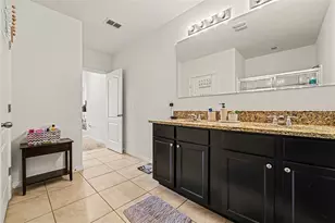 3180 Country Club Cir, Winter Haven, FL 33881 - Photo 9