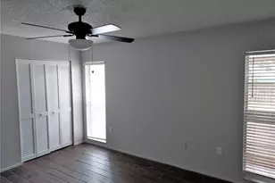 2001 Groveland Rd, Palm Harbor, FL 34683 - Photo 9