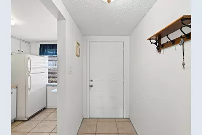 3353 Trophy Boulevard #3, New Port Richey, FL 34655 - Photo 3