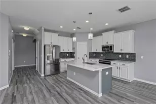 11728 Lake Blvd, New Port Richey, FL 34655 - Photo 11