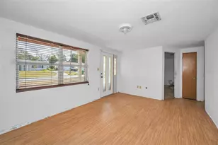 4607 Pirate Pl, New Port Richey, FL 34652 - Photo 3