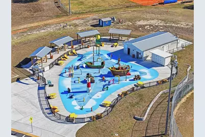 14322 Nugent Circle, Spring Hill, FL 34609 - Photo 19