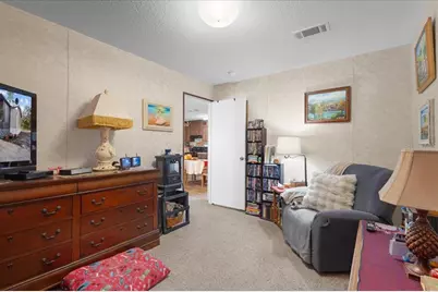 5829 NW 11th Avenue, Bell, FL 32619 - Photo 11