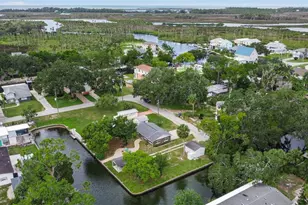 5411 Teal Dr, Weeki Wachee, FL 34607 - Photo 1