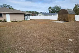 9115 Patio Ct, Spring Hill, FL 34608 - Photo 21