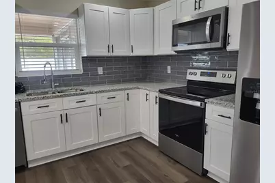 9115 Patio Court, Spring Hill, FL 34608 - Photo 7