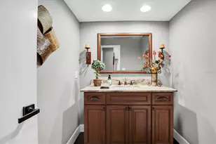 1051 Royal Troon Ct, Tarpon Springs, FL 34688 - Photo 25