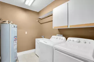 1051 Royal Troon Ct, Tarpon Springs, FL 34688 - Photo 33