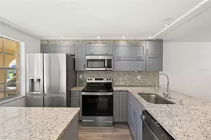 4127 Stratford Dr, New Port Richey, FL 34652 - Photo 9