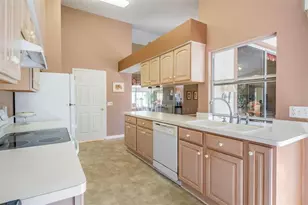 1211 Almondwood Dr, Trinity, FL 34655 - Photo 7