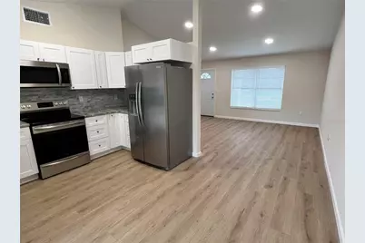 7224 Daggett Terrace, New Port Richey, FL 34655 - Photo 3