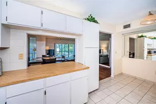 2522 Pine Ridge Way S, Palm Harbor, FL 34684 - Photo 11