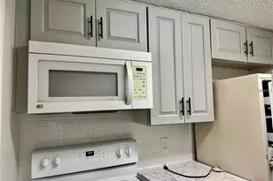 4930 Getner St, New Port Richey, FL 34652 - Photo 15