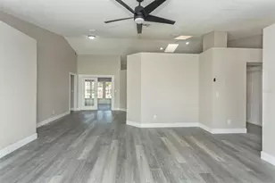 5405 Queen Victoria Dr, Leesburg, FL 34748 - Photo 11