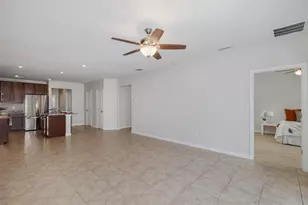 17911 Turning Leaf Cir, Land O Lakes, FL 34638 - Photo 15