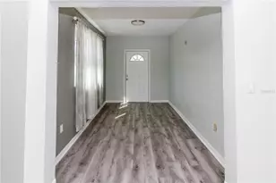 11515 Scotch Pine Dr, New Port Richey, FL 34654 - Photo 9