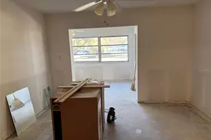 5242 Opal Ln, New Port Richey, FL 34652 - Photo 3