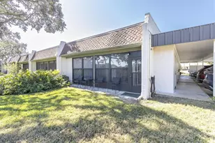 11410 Carriage Hill Dr, Port Richey, FL 34668 - Photo 23