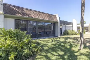 11410 Carriage Hill Dr, Port Richey, FL 34668 - Photo 25