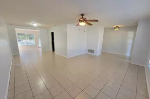 8542 Braxton Dr, Hudson, FL 34667 - Photo 5