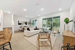 5257 Luisa Ct, Saint Cloud, FL 34771 - Photo 5