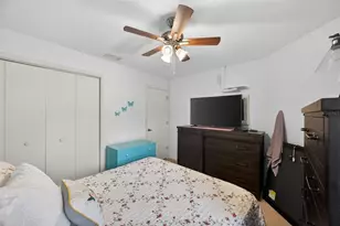 9288 New Orleans Dr, Weeki Wachee, FL 34613 - Photo 35