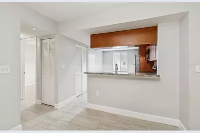 208 Palmetto Ct #208, Oldsmar, FL 34677 - Photo 13