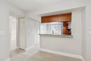 208 Palmetto Ct, Oldsmar, FL 34677 - Photo 13