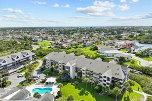 5537 Sea Forest Dr, New Port Richey, FL 34652 - Photo 3