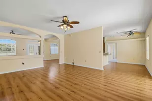 16870 Akins Dr, Spring Hill, FL 34610 - Photo 5