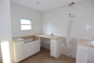 4701 17th Ave S, Saint Petersburg, FL 33711 - Photo 9